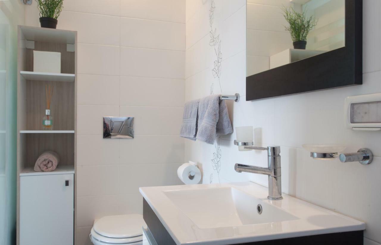 Luxury Penthouse 2 Bed Near Rothchild Apartamento Tel Aviv Exterior foto